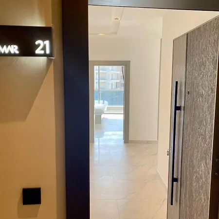 Via Mar - Experience Apartment *