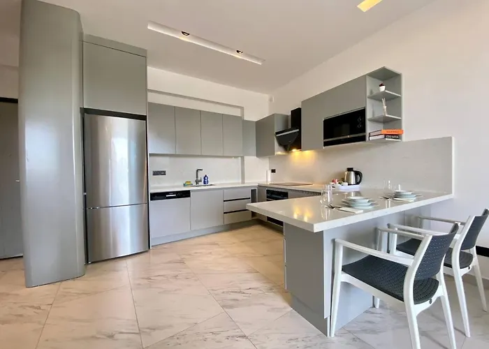 Via Mar - Experience *