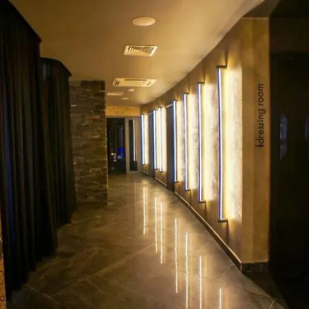 Via Mar - Experience Apartment